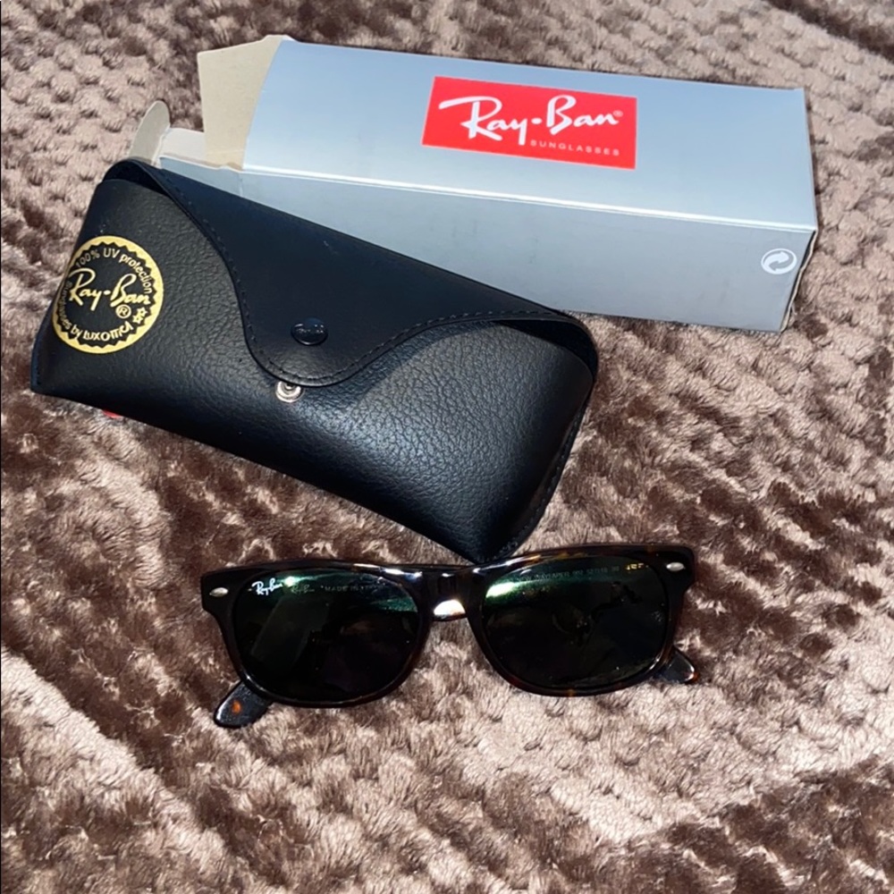 Ray ban sunglasses tortoise shell